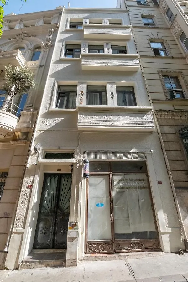 House Of Pirilti Apartment Istanbul Turkey